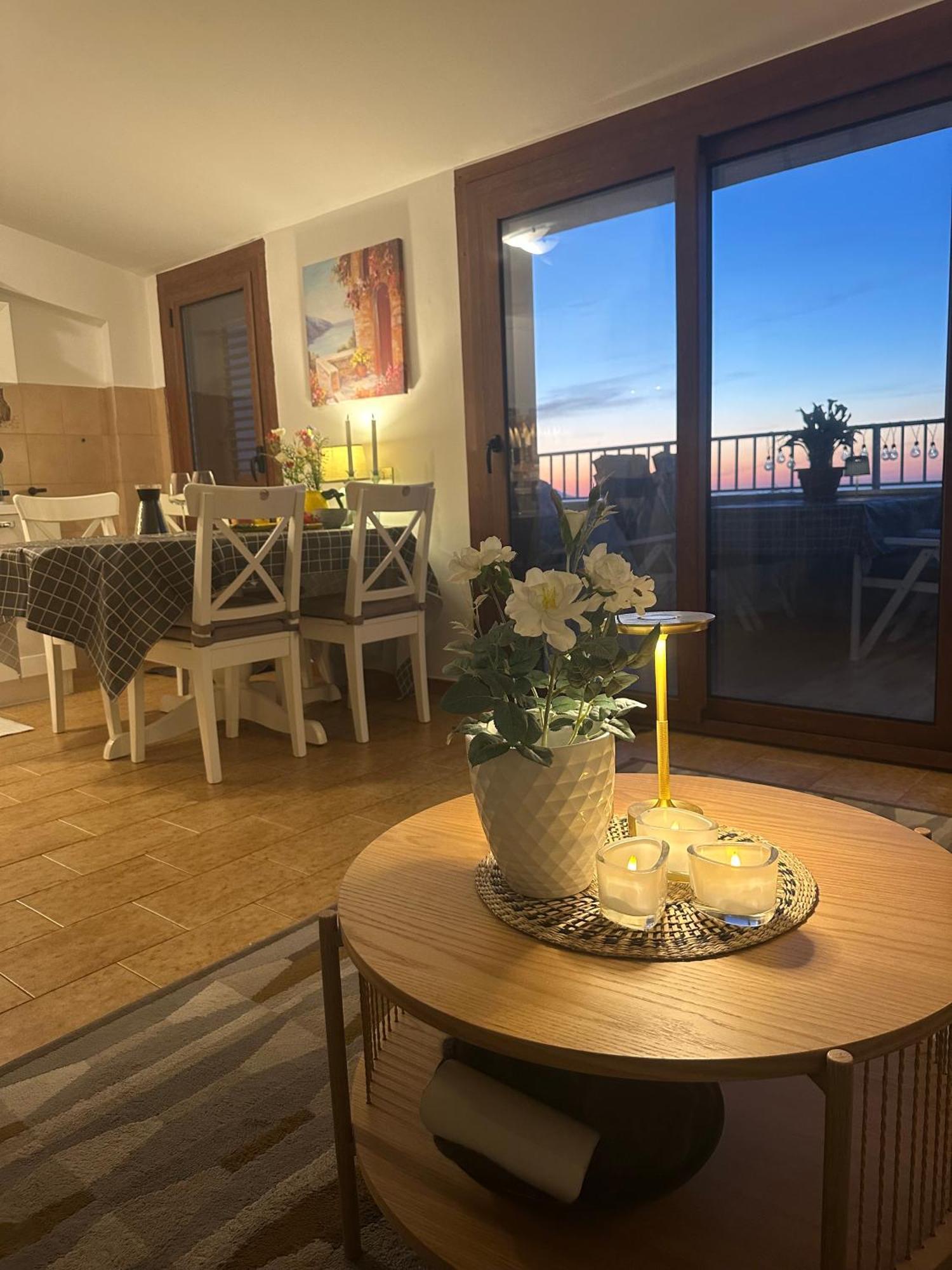 Apartment With Sea View Тропея Экстерьер фото