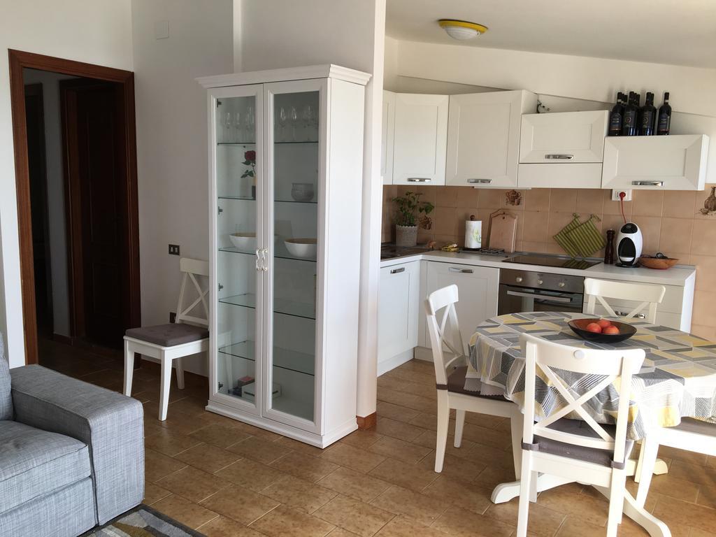 Apartment With Sea View Тропея Экстерьер фото